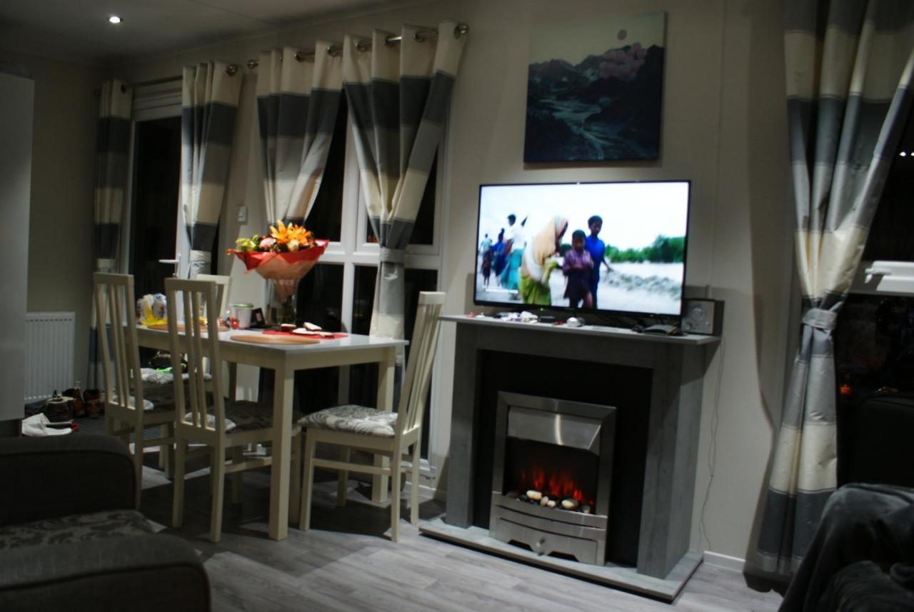 Chalet Seeliebe Lathum Bagian luar foto